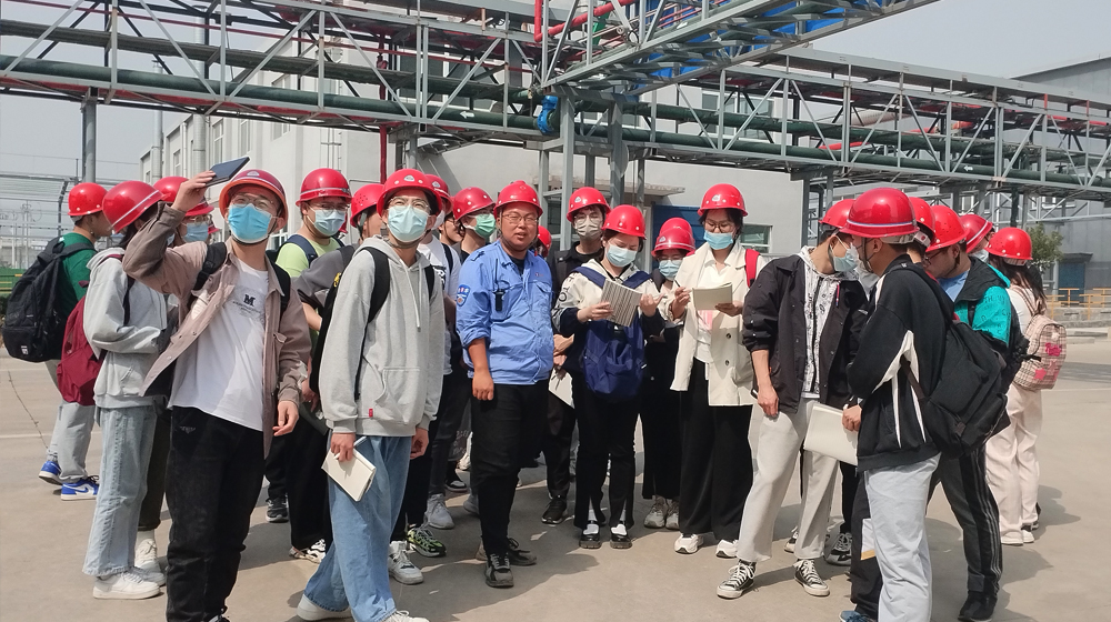 【鹤壁全丰】安阳工学院化学院学生 生产实习课圆满结束 